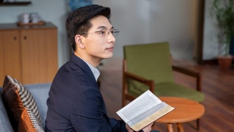 Gods naam is waarlijk mysterieus